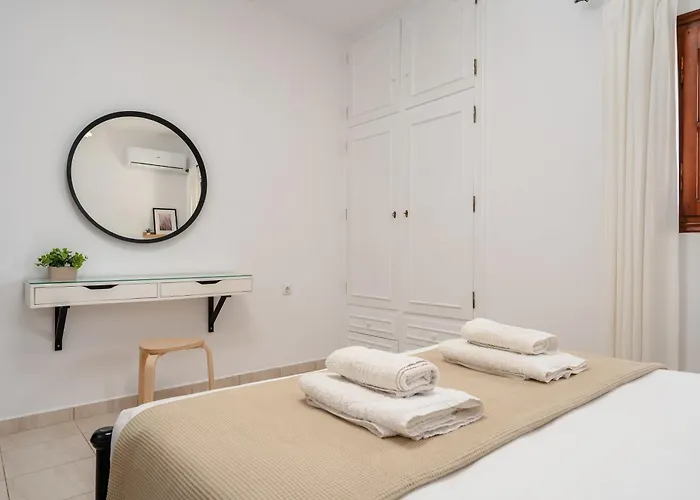 Rosabella * Naxos City