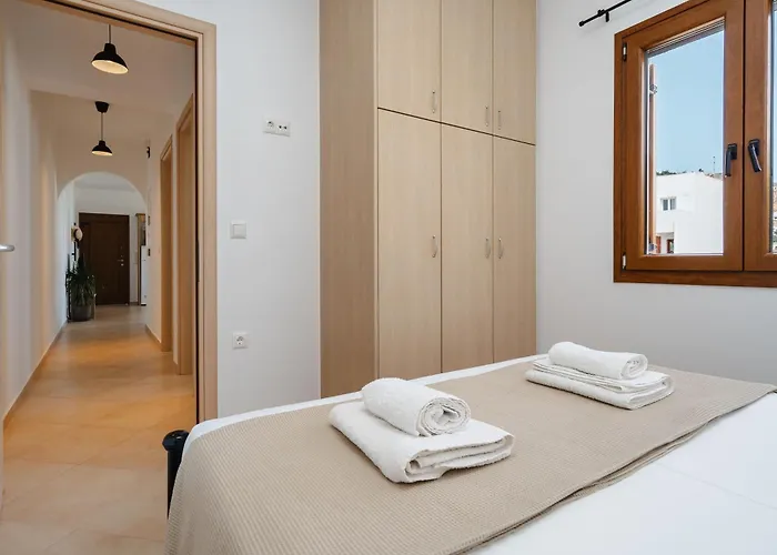 Rosabella * Naxos City