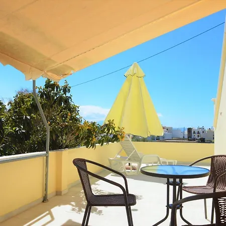 アパート Rosabella Naxos City