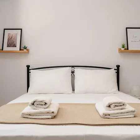 Διαμέρισμα Rosabella *