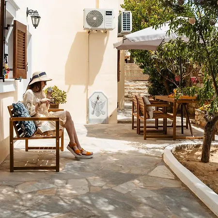 Rosabella * Naxos City